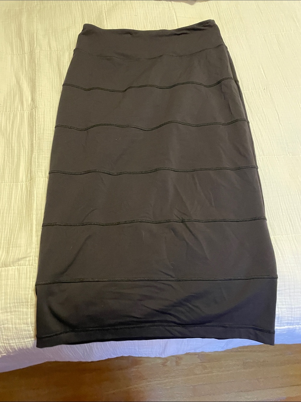 Black Women’s Midi Pencil Skirt